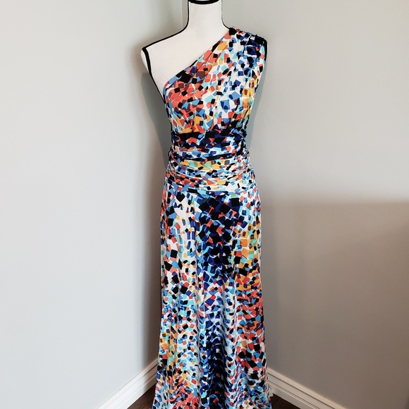 Von Vonni | Multiway | Long Maxi | Party Dress - Picture 2 of 7